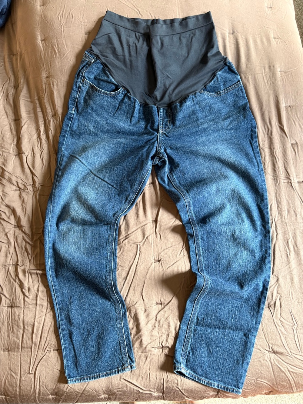 Old Navy Maternity Denim Relaxed Jeans with Blue Stretch Panel